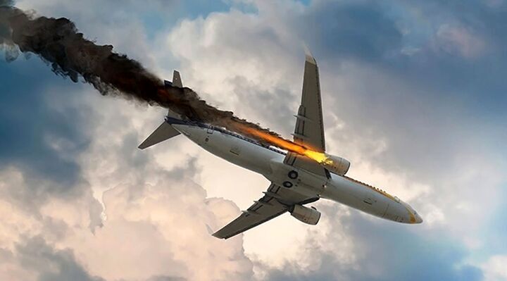 آتش سوزی موتور هواپیمایی اروان در آسمان کیش